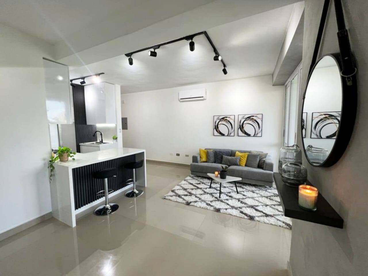 Modern Apartment in Las Chimeneas, Apartamento en Las Chimeneas